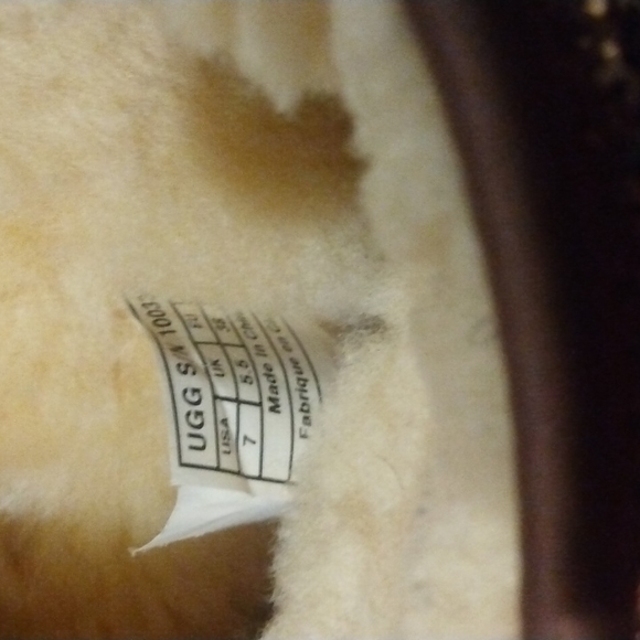 Eva Leopard Leather Uggs - Picture 7 of 8